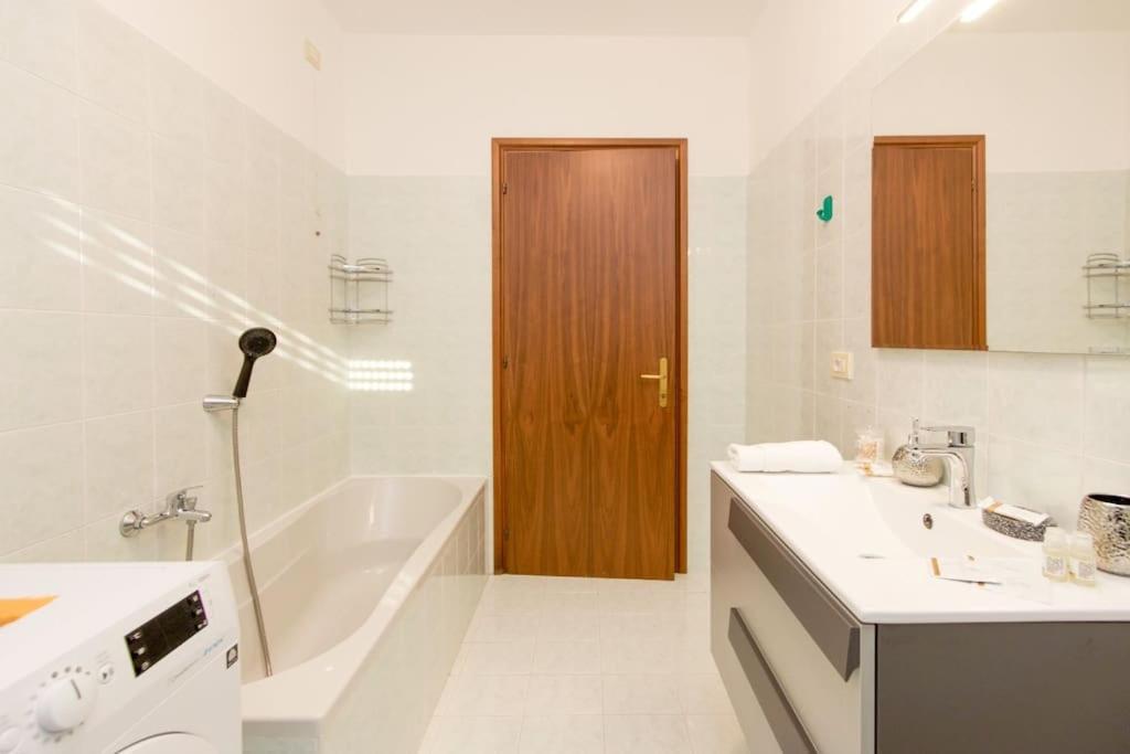 Comfort In Malpensa-rho Fiera Milano 15 Min Apartment